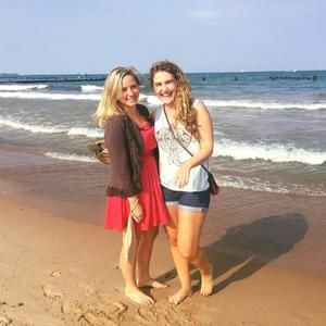 Meet your Posher, Amy